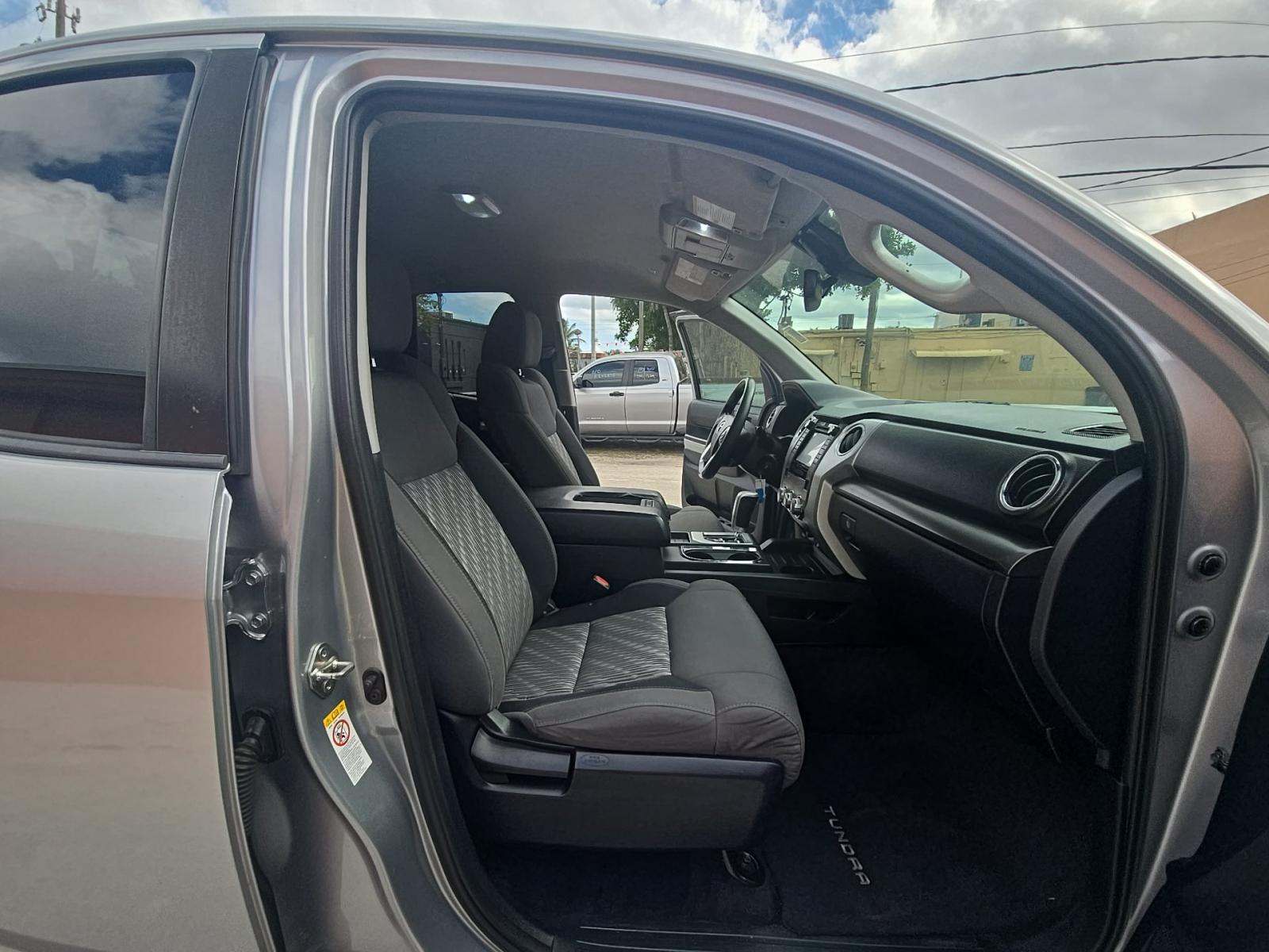 2019 Toyota Tundra SR5 RWD