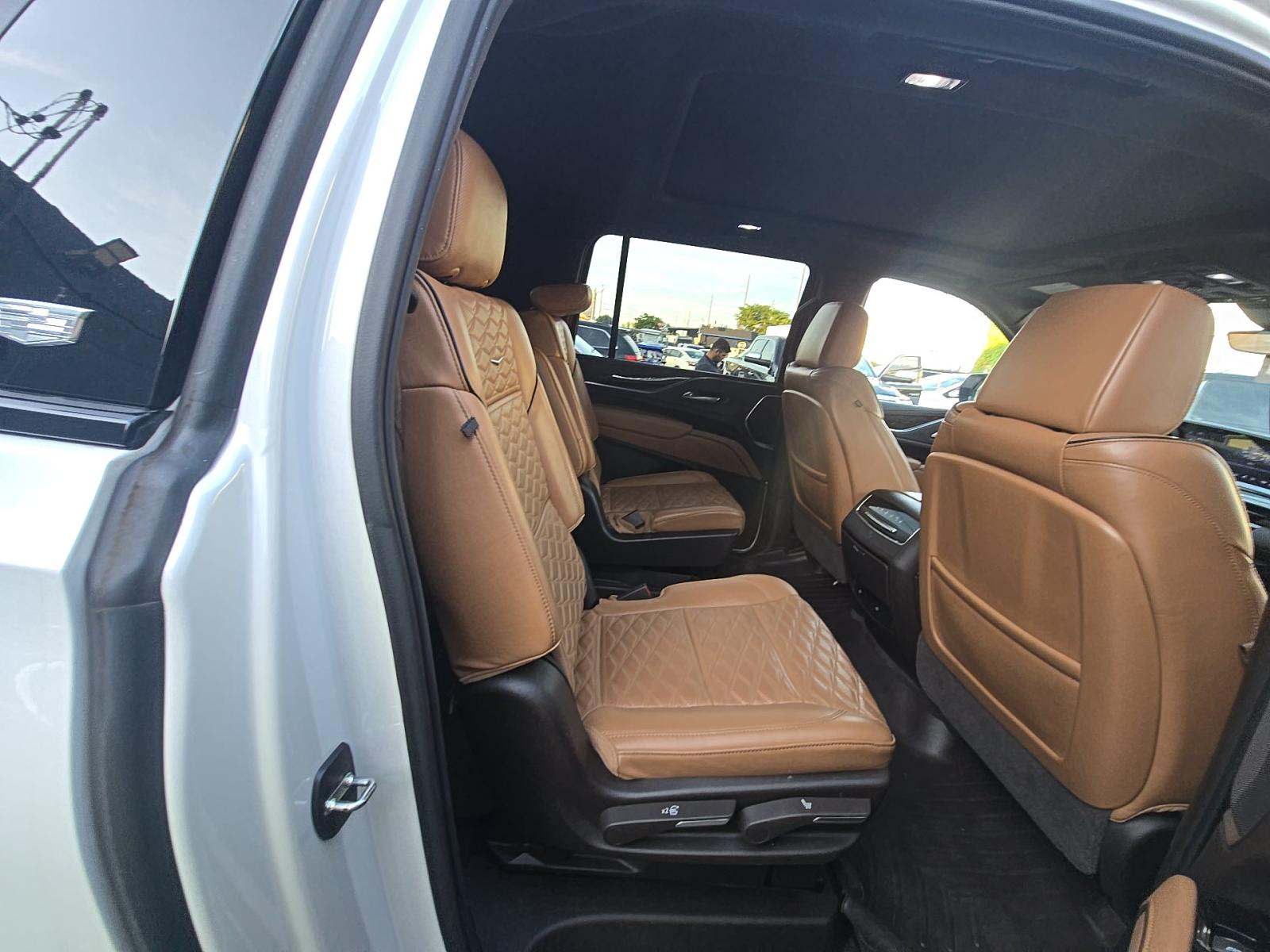 2021 Cadillac Escalade ESV Sport AWD