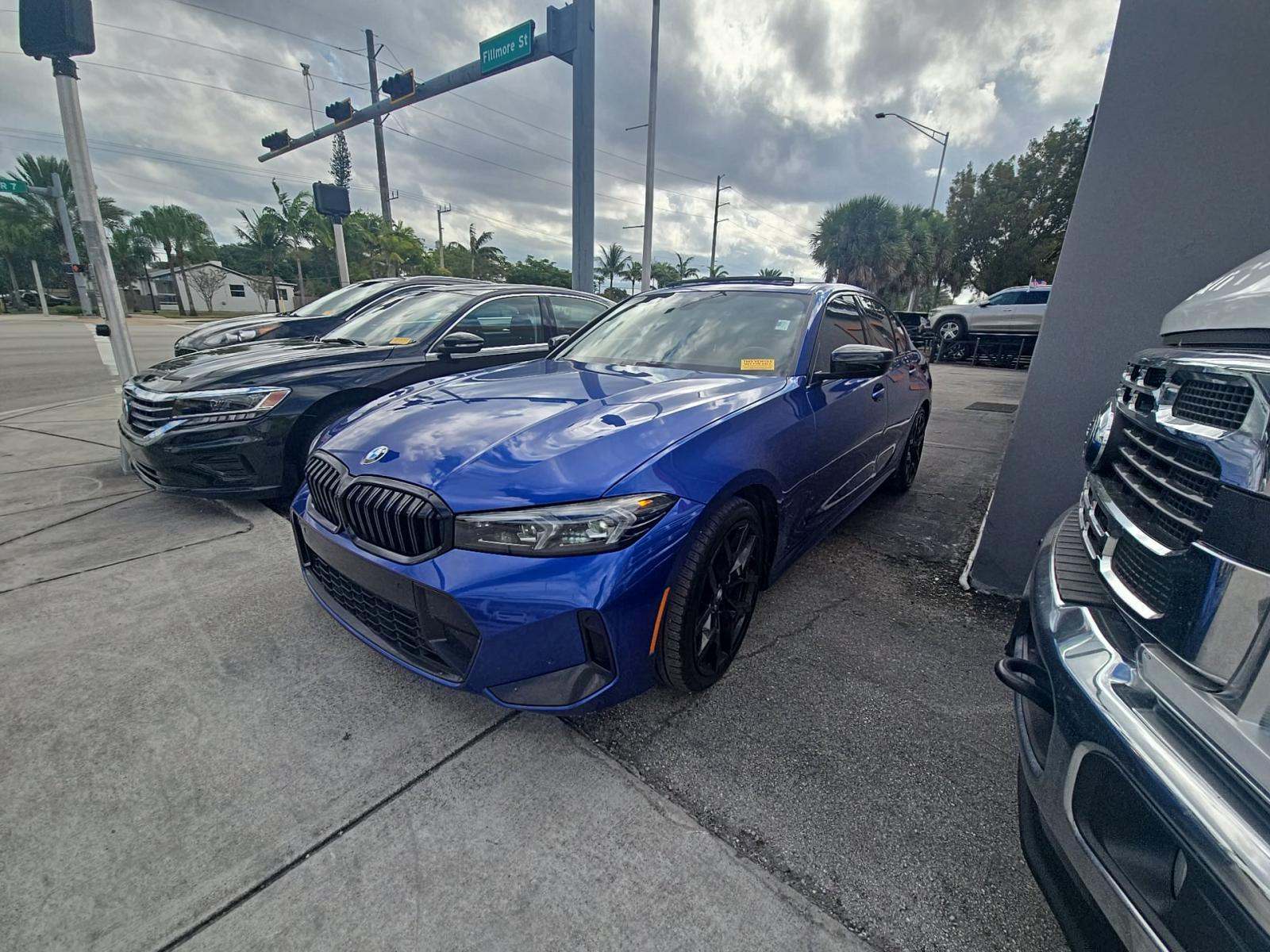 2025 BMW 3 Series 330i RWD