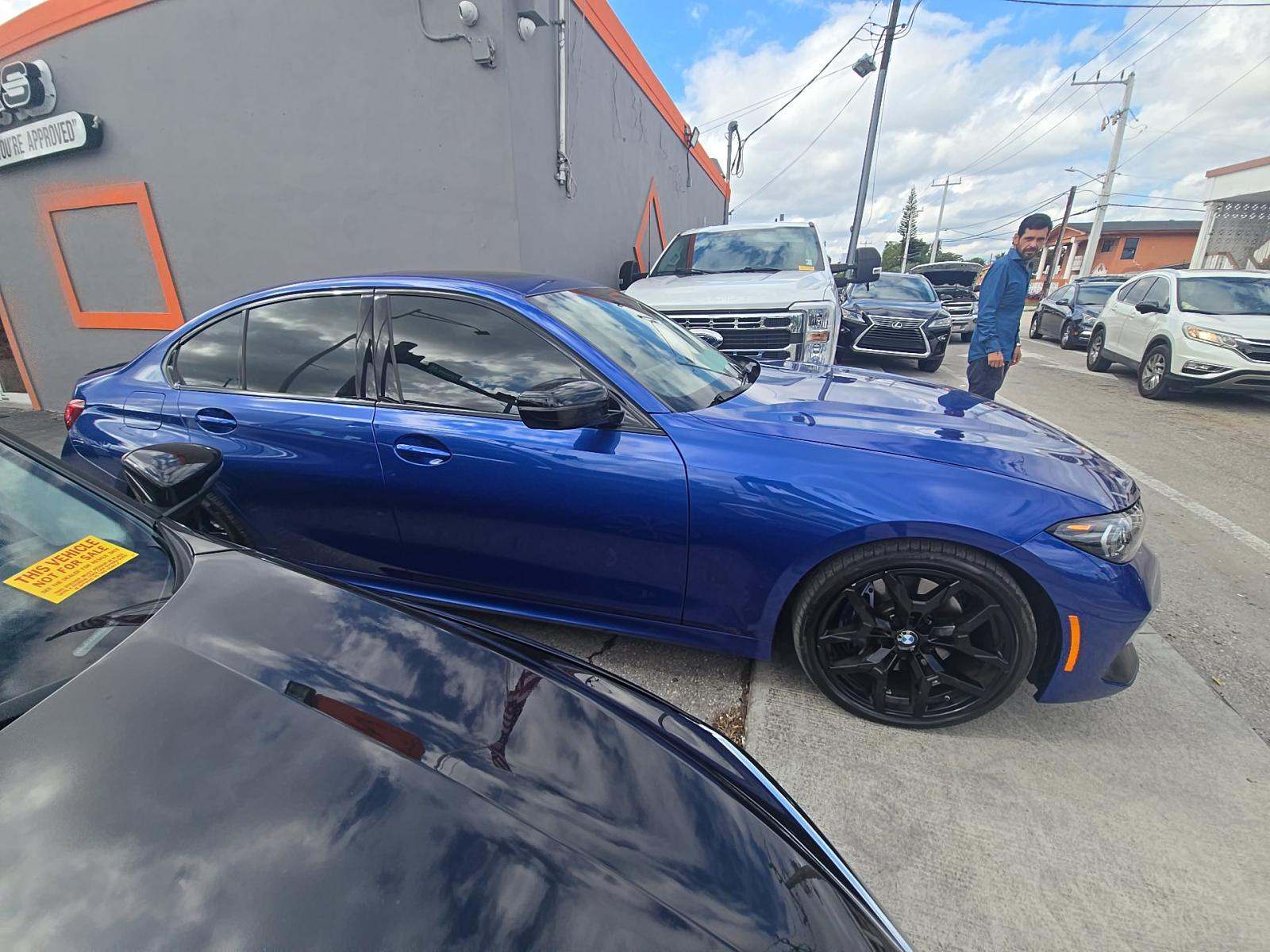 2025 BMW 3 Series 330i RWD