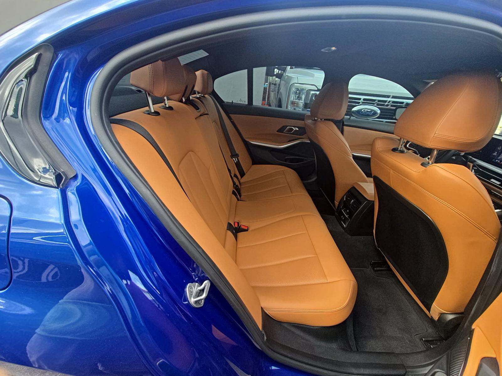 2025 BMW 3 Series 330i RWD