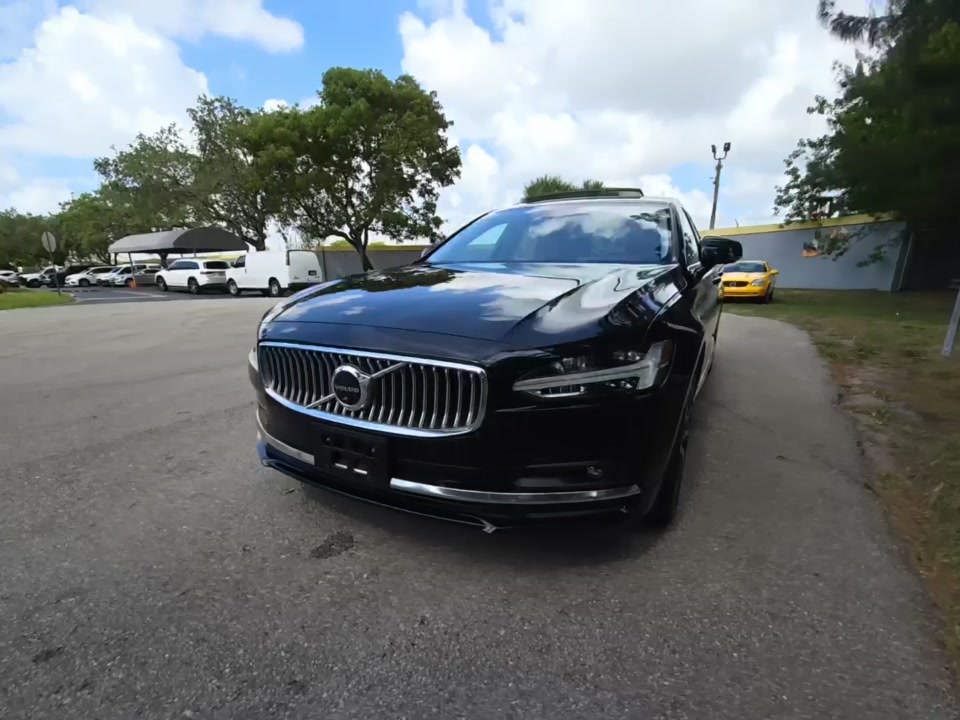 2023 Volvo S90 B6 Plus AWD
