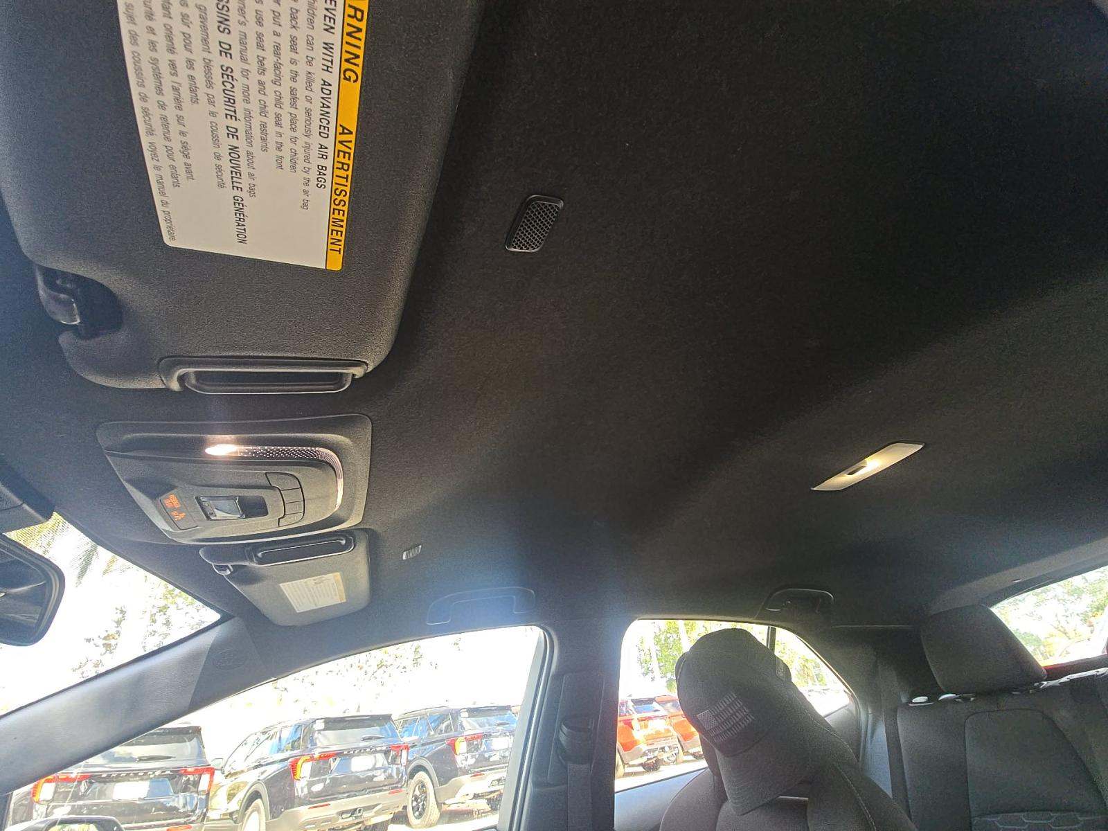 2025 Toyota Corolla SE FWD