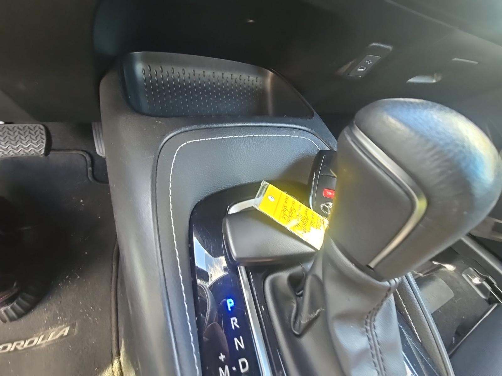 2025 Toyota Corolla SE FWD