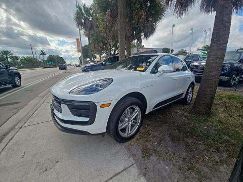 2024 Porsche Macan Base AWD