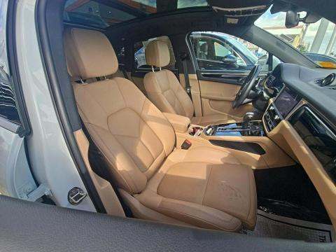 2024 Porsche Macan Base AWD