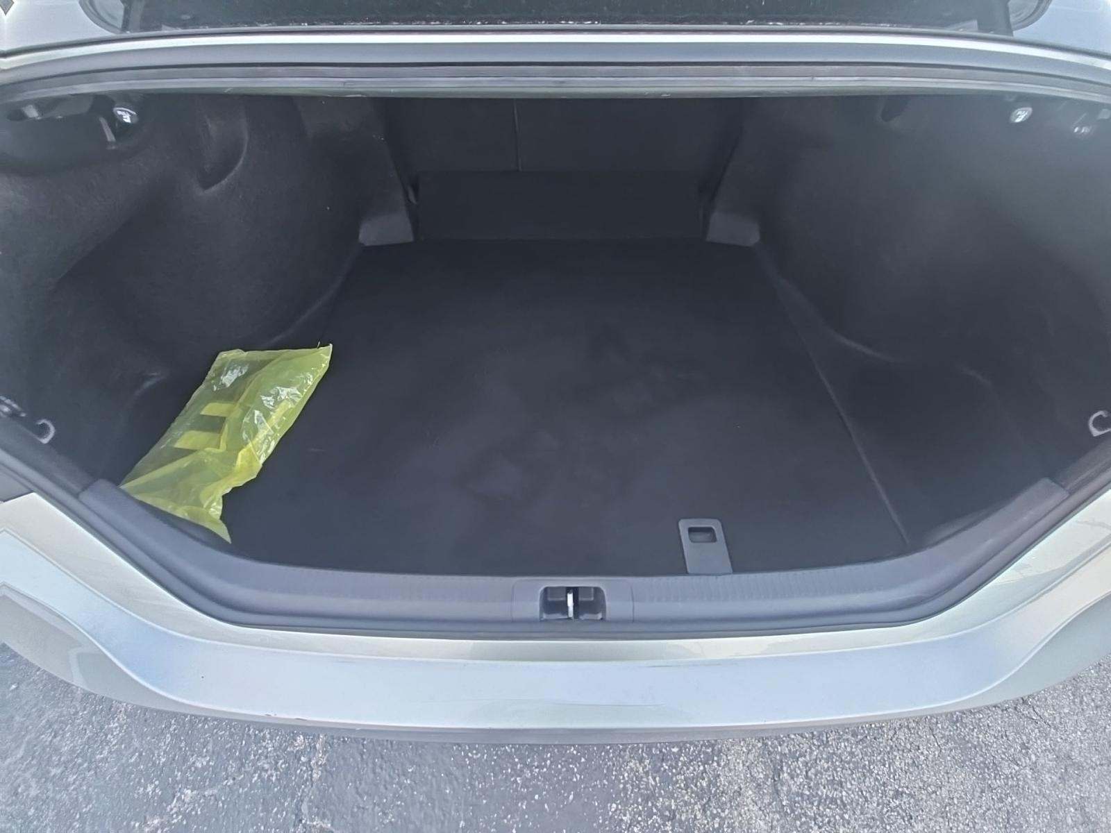 2023 Toyota Camry LE FWD