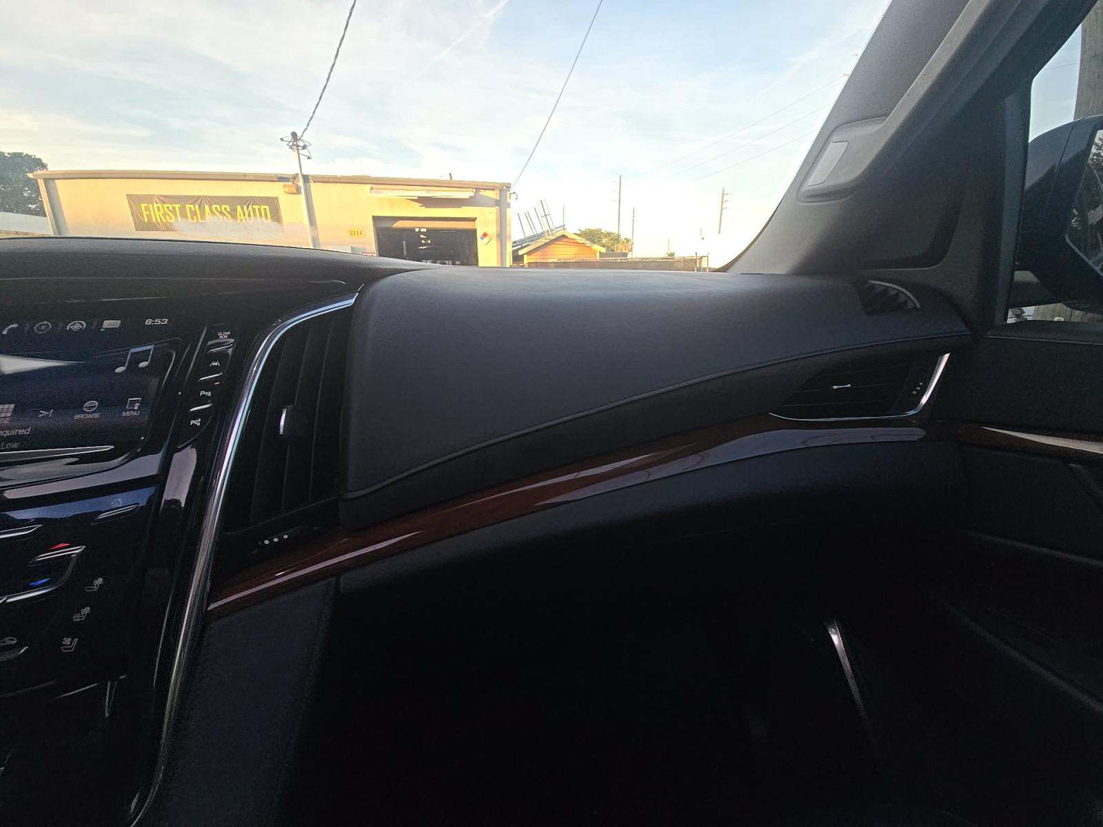 2017 Cadillac Escalade Premium Luxury RWD