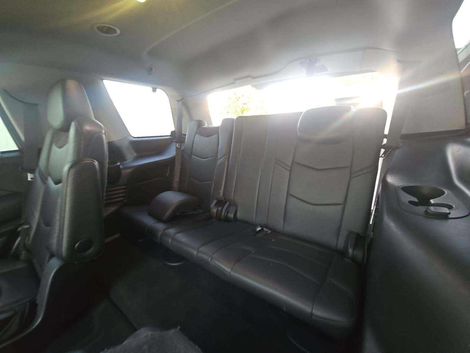 2017 Cadillac Escalade Premium Luxury RWD