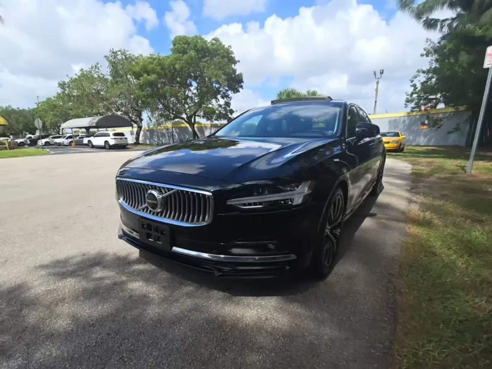 2023 Volvo S90 B6 Plus AWD