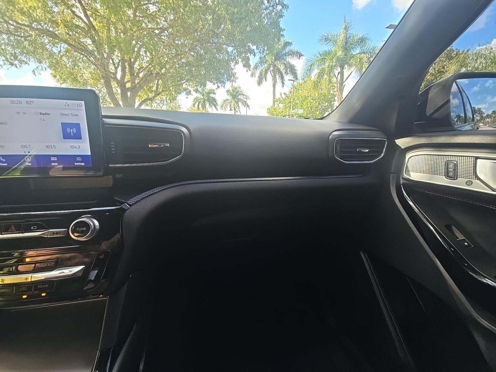 2022 Ford Explorer ST-Line RWD