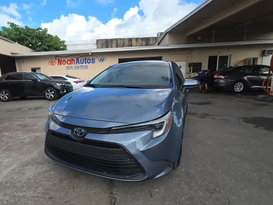 2025 Toyota Corolla Hybrid LE FWD