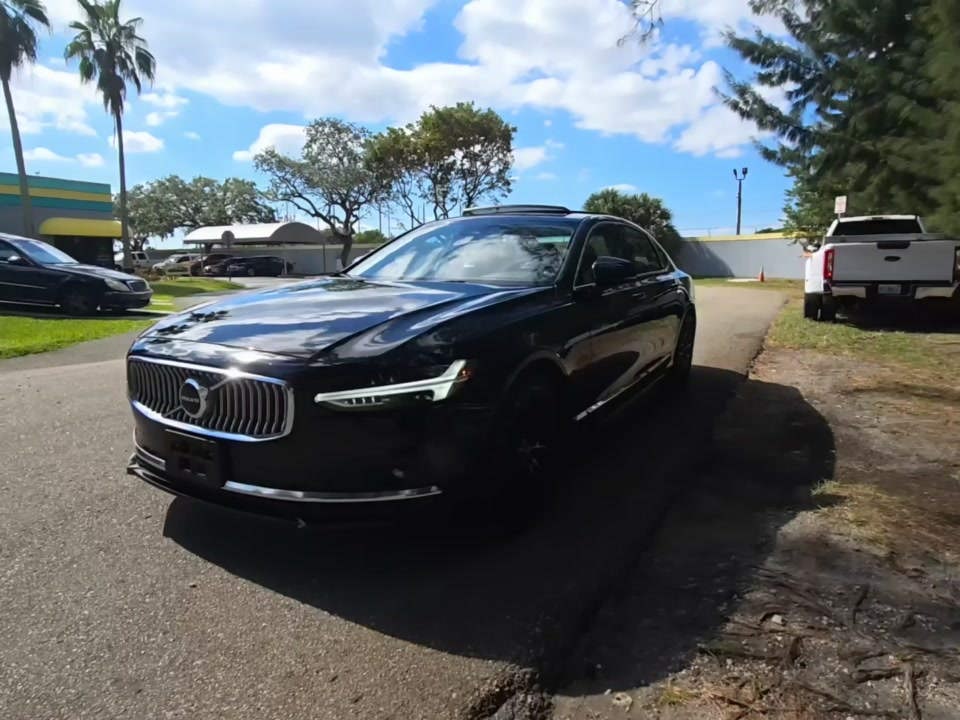 2023 Volvo S90 B6 Plus AWD