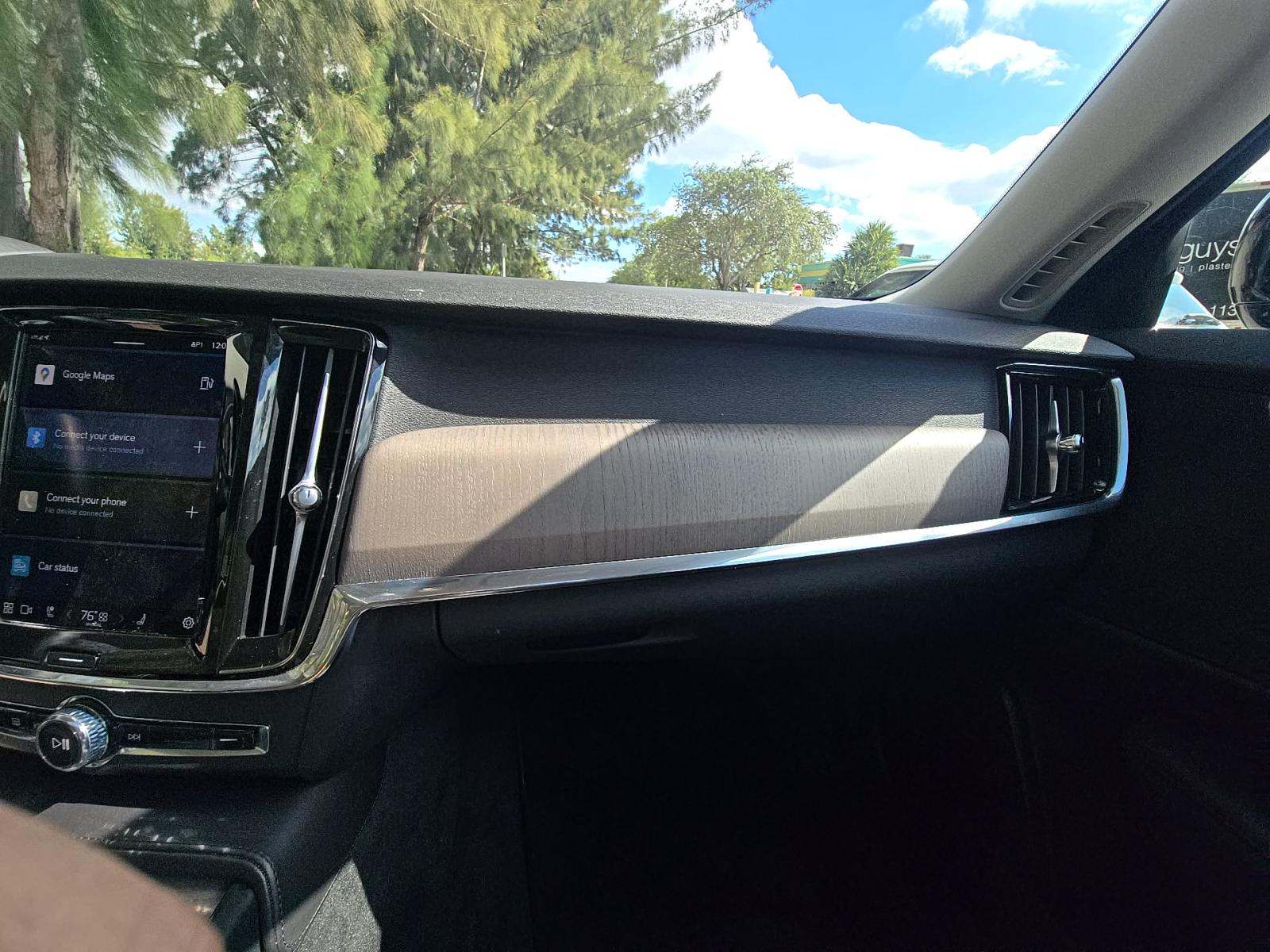 2023 Volvo S90 B6 Plus AWD