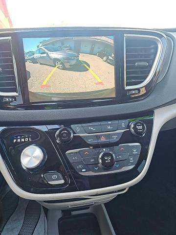 2023 Chrysler Pacifica Touring L FWD