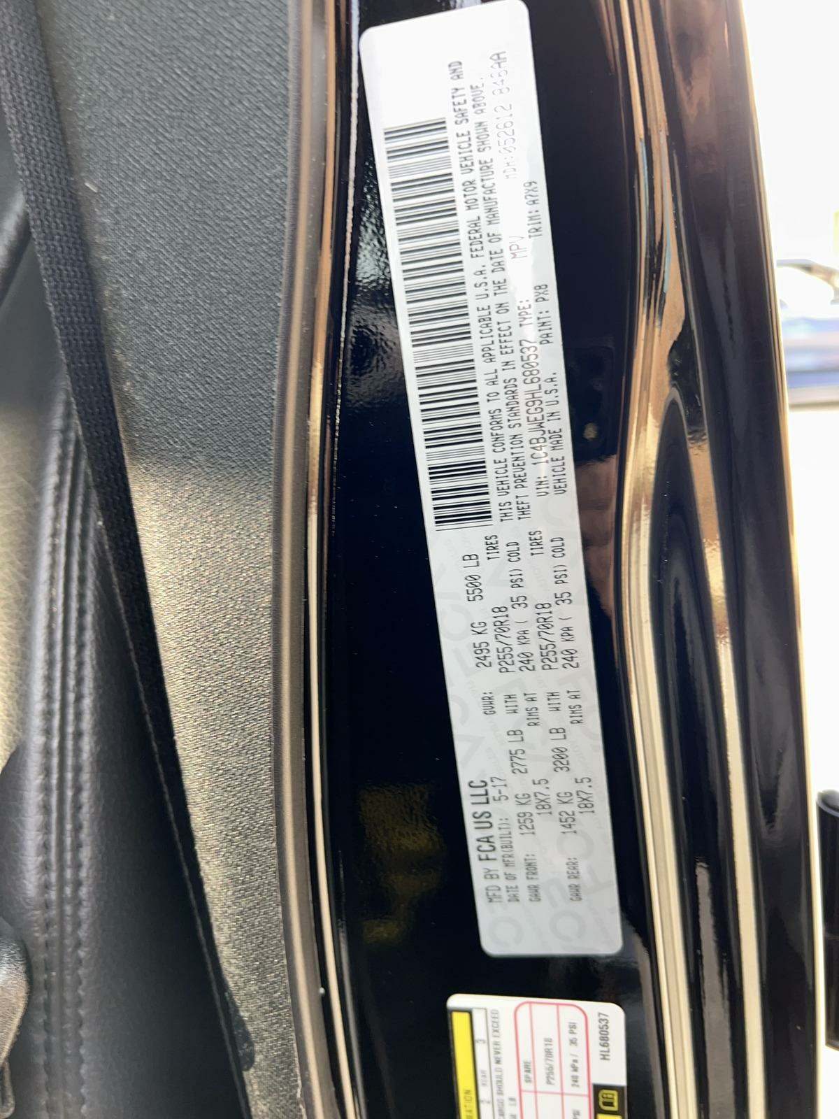 2017 Jeep Wrangler Sahara AWD