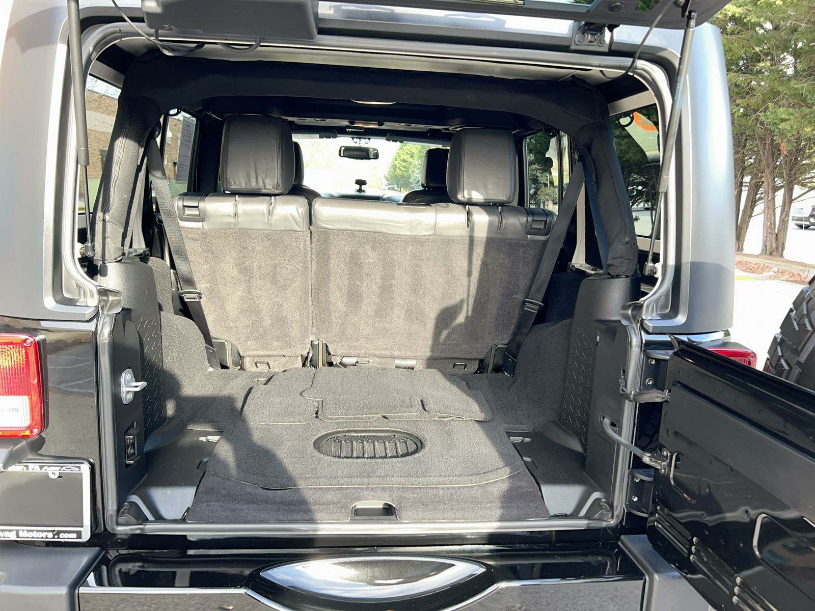 2017 Jeep Wrangler Sahara AWD