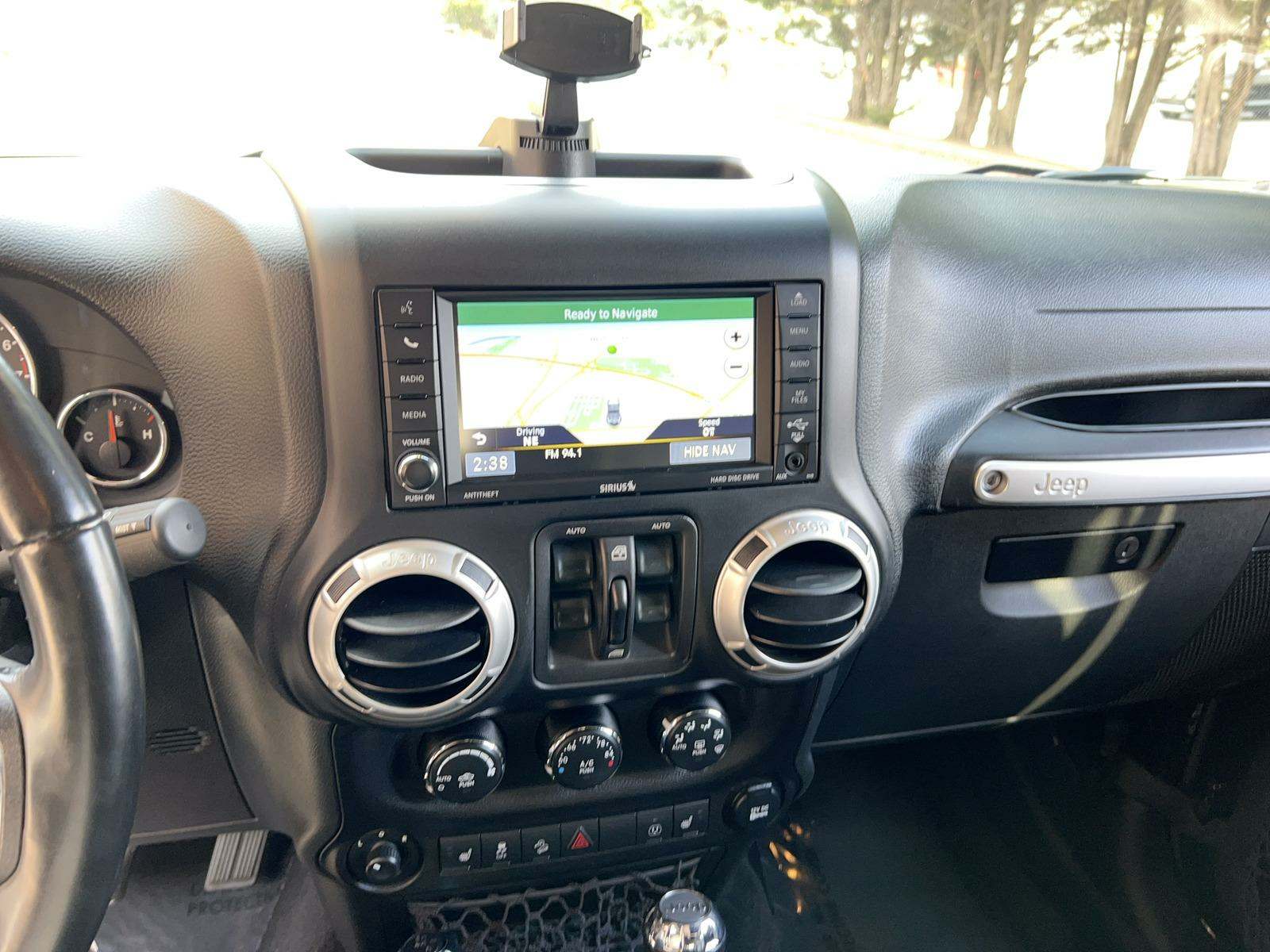 2017 Jeep Wrangler Sahara AWD