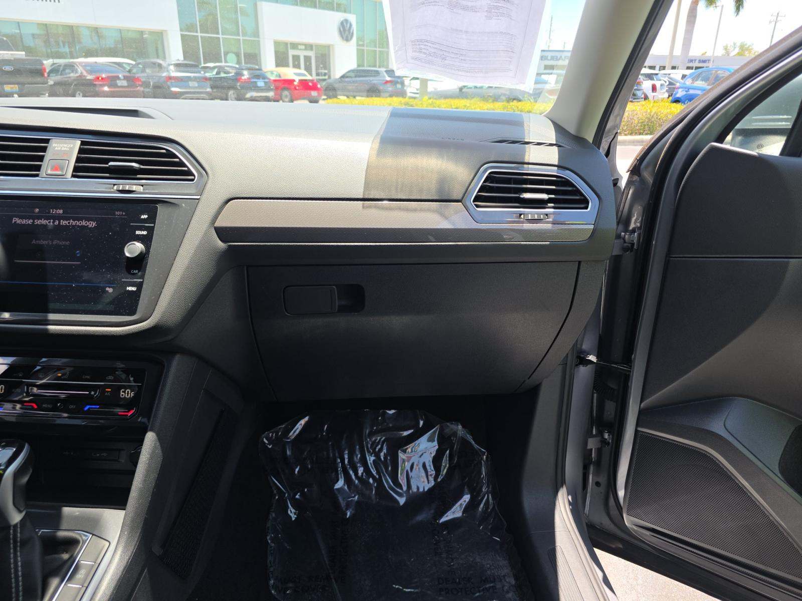 2023 Volkswagen Tiguan 2.0T SE FWD