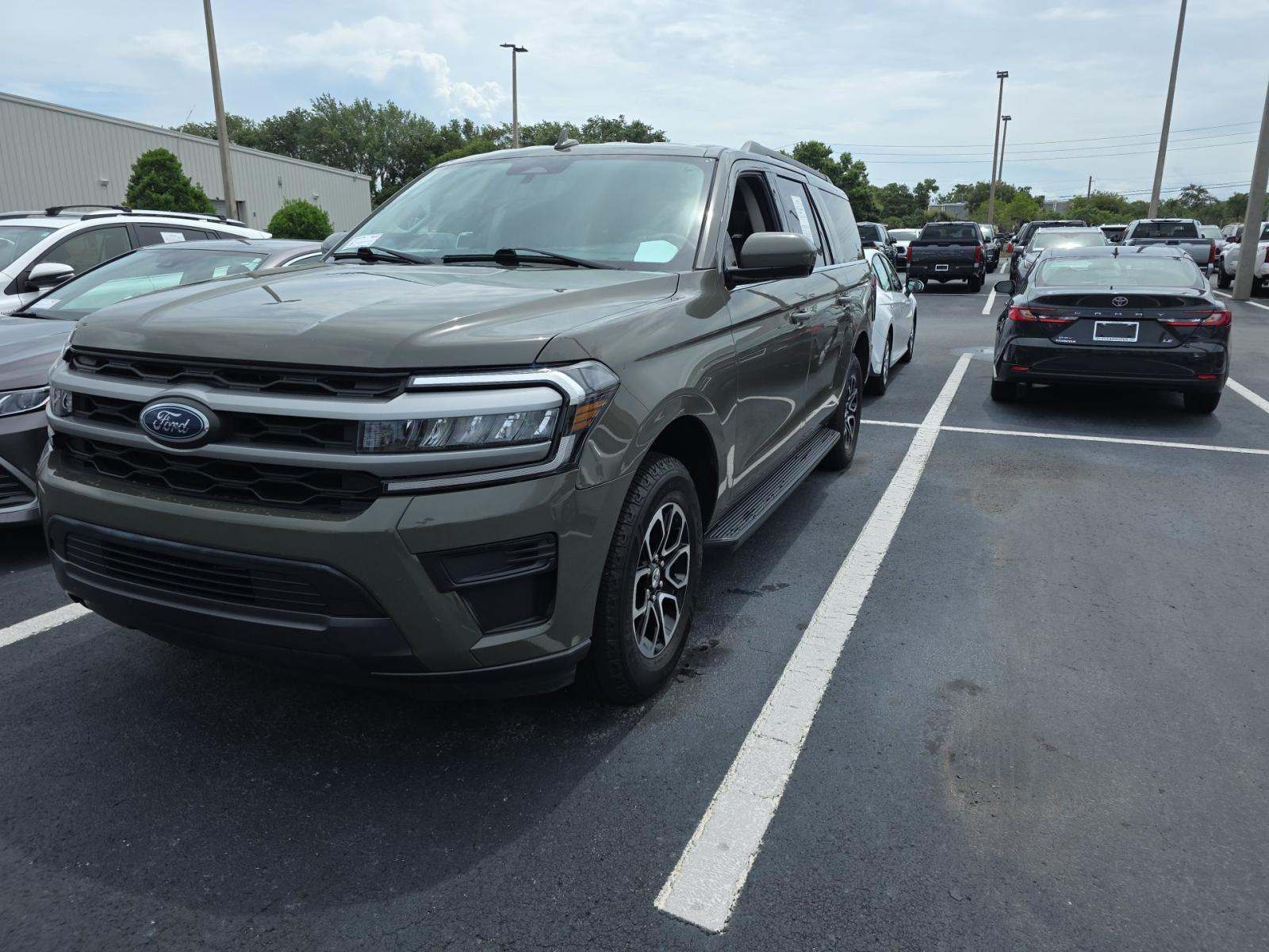 FORD EXPEDITION MAX - 1