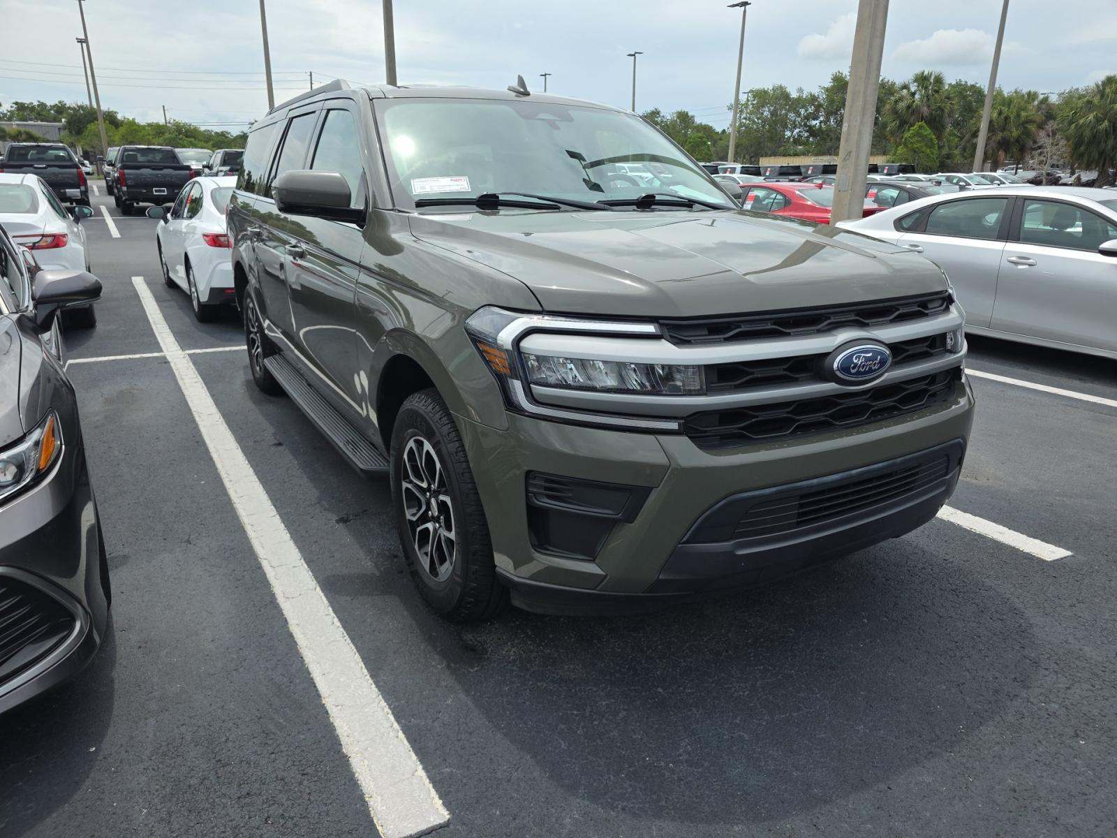 FORD EXPEDITION MAX - 4