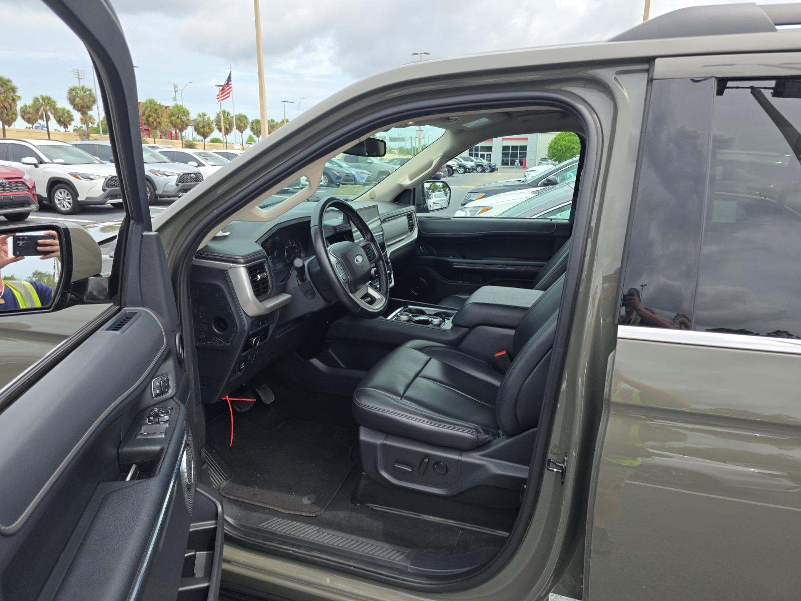 FORD EXPEDITION MAX - 6