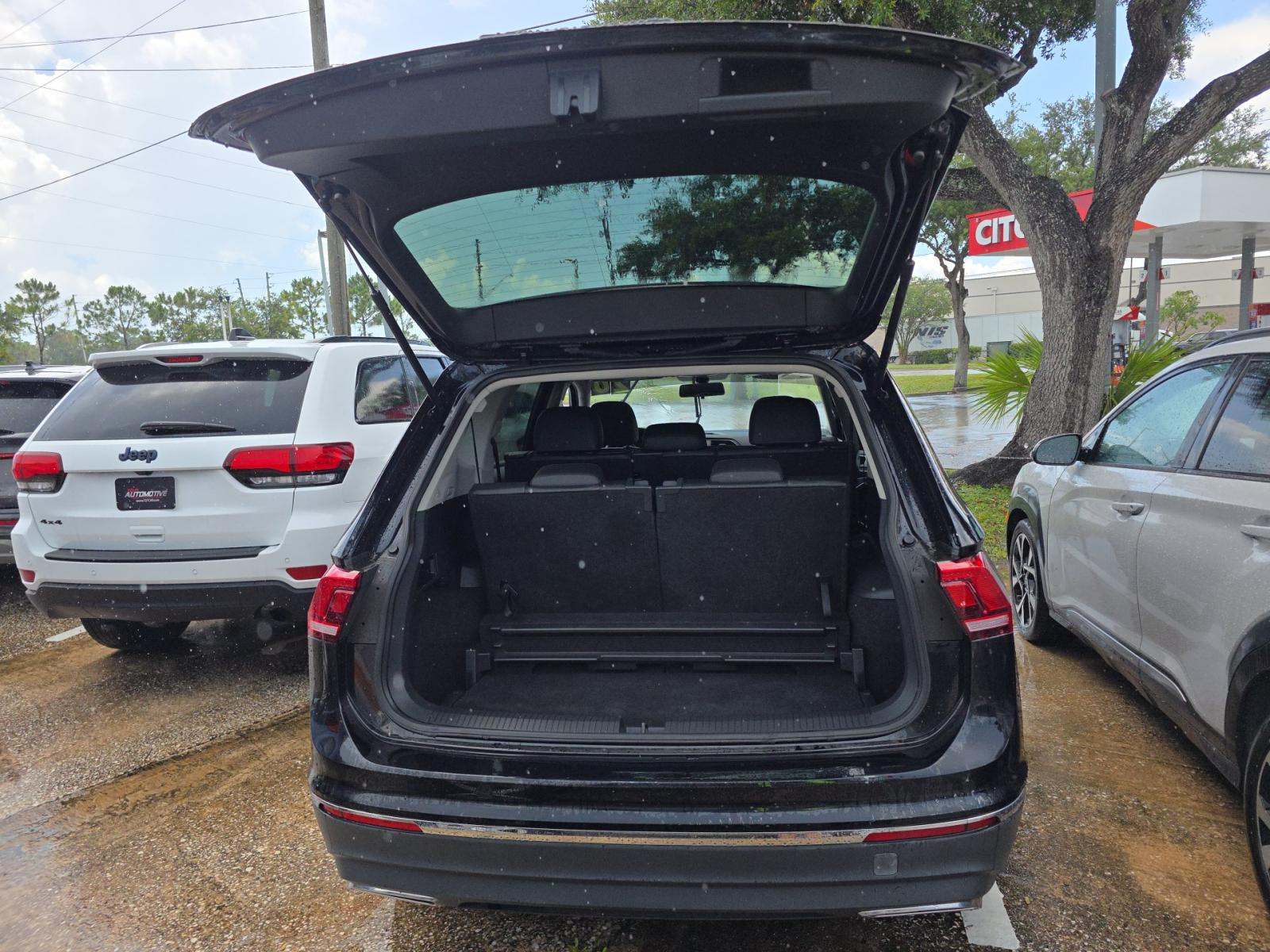 2020 Volkswagen Tiguan 2.0T SE FWD