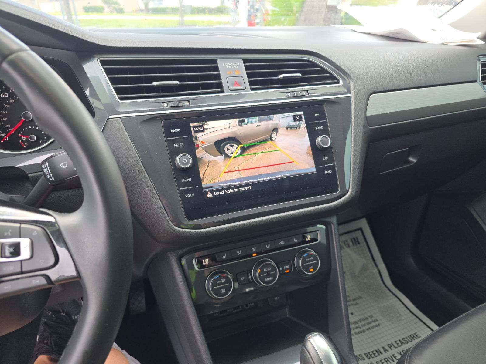 2020 Volkswagen Tiguan 2.0T SE FWD