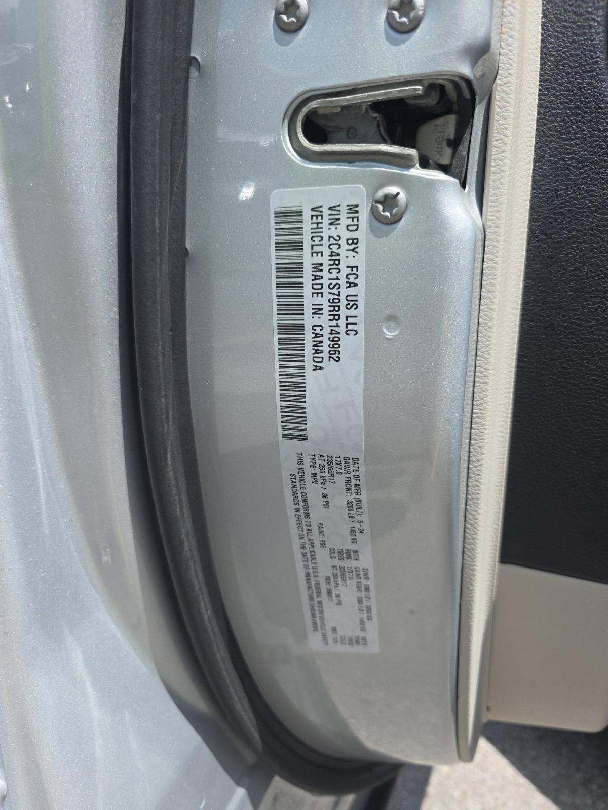 2024 Chrysler Pacifica Hybrid Select FWD