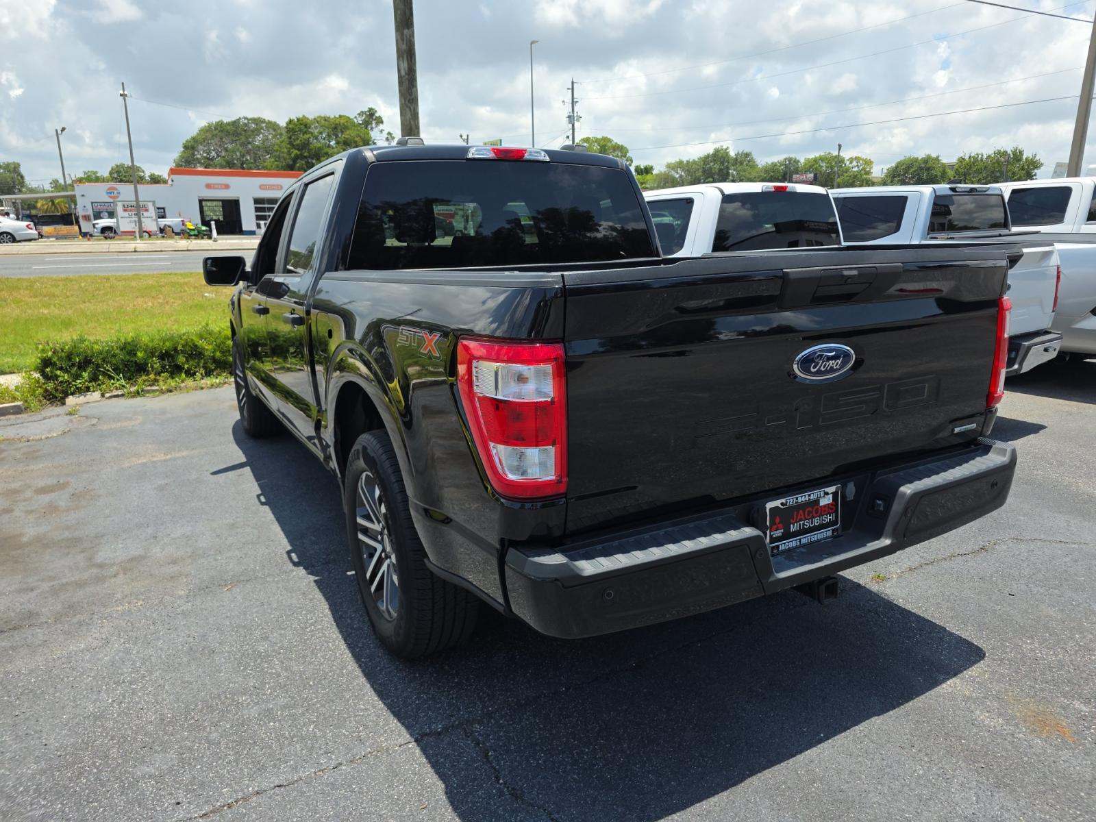 2023 Ford F-150 XL RWD