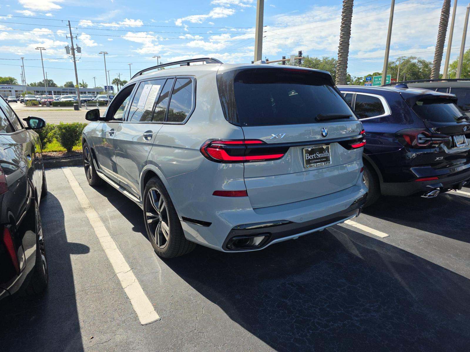 2026 BMW X7 xDrive40i AWD