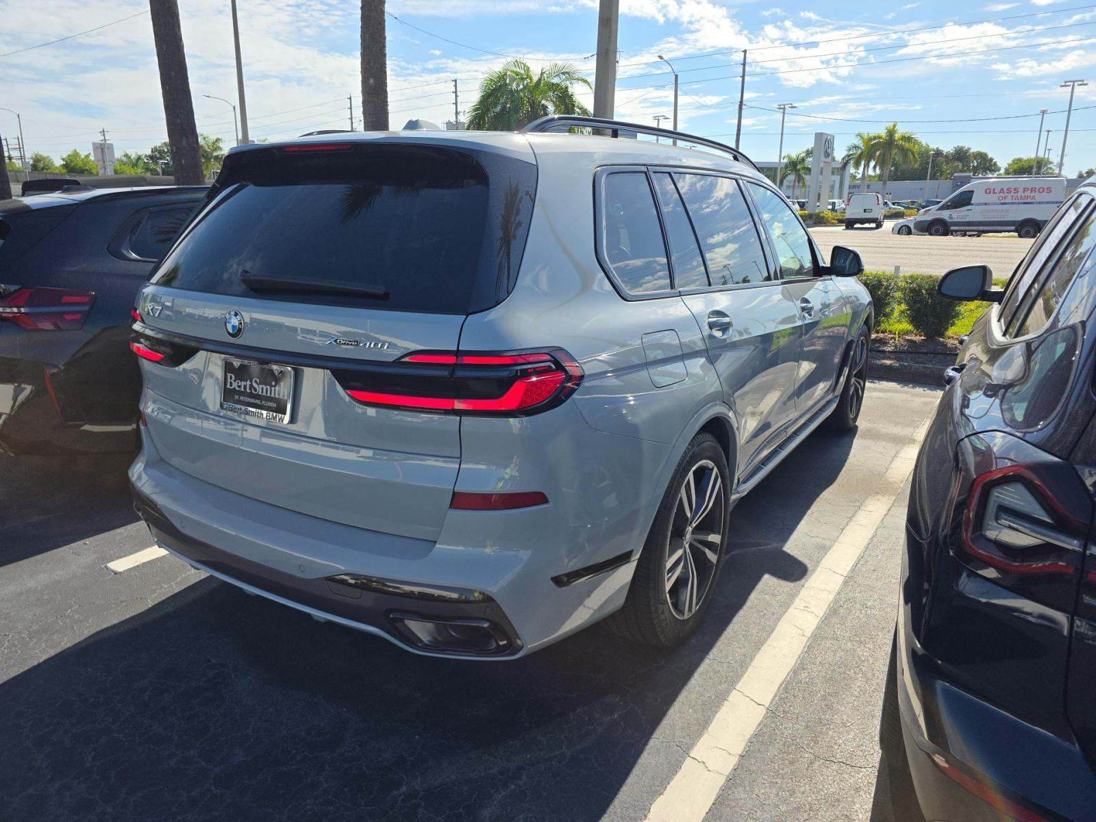 2026 BMW X7 xDrive40i AWD