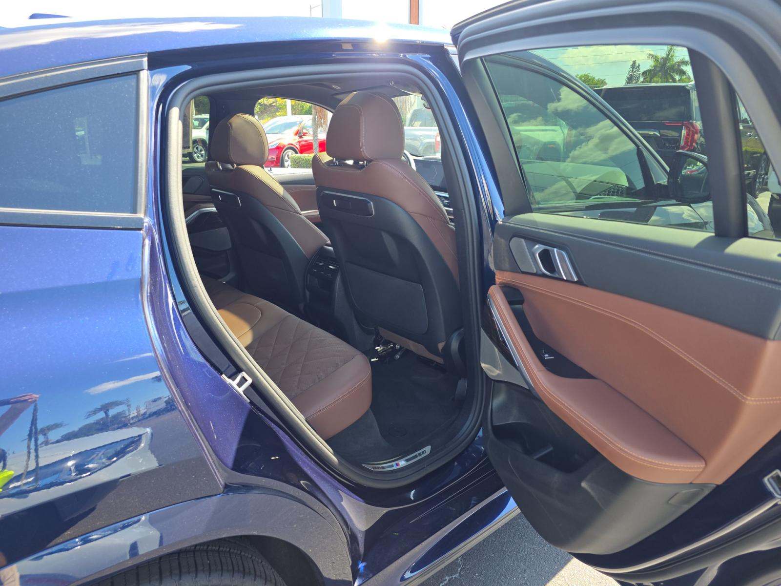 2026 BMW X6 xDrive40i AWD