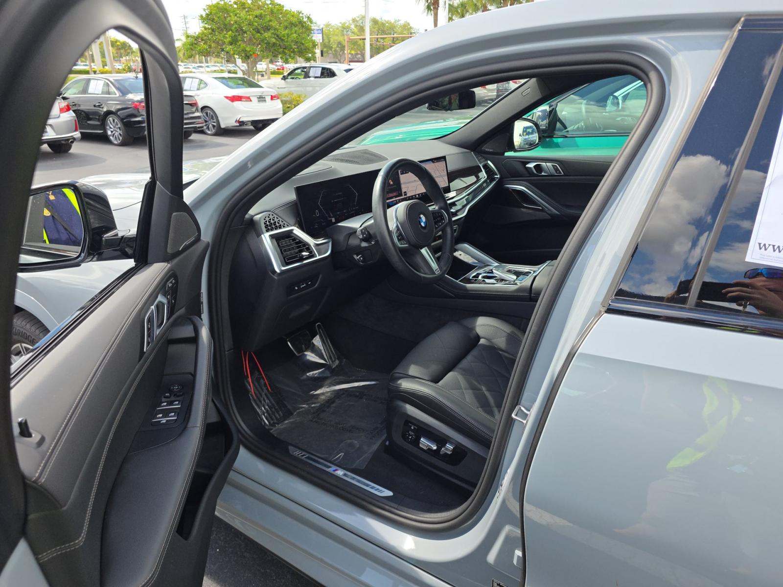 2026 BMW X6 xDrive40i AWD