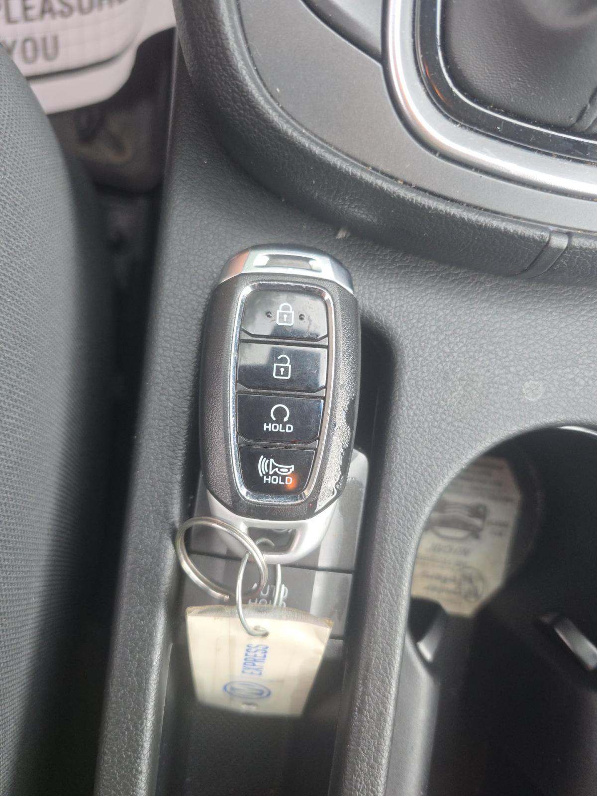 2022 Hyundai Kona Limited AWD