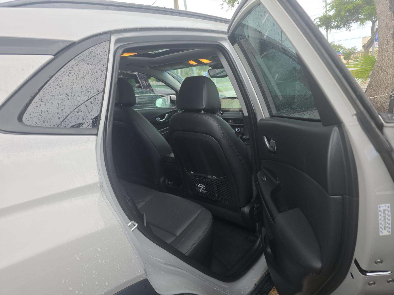 2022 Hyundai Kona Limited AWD