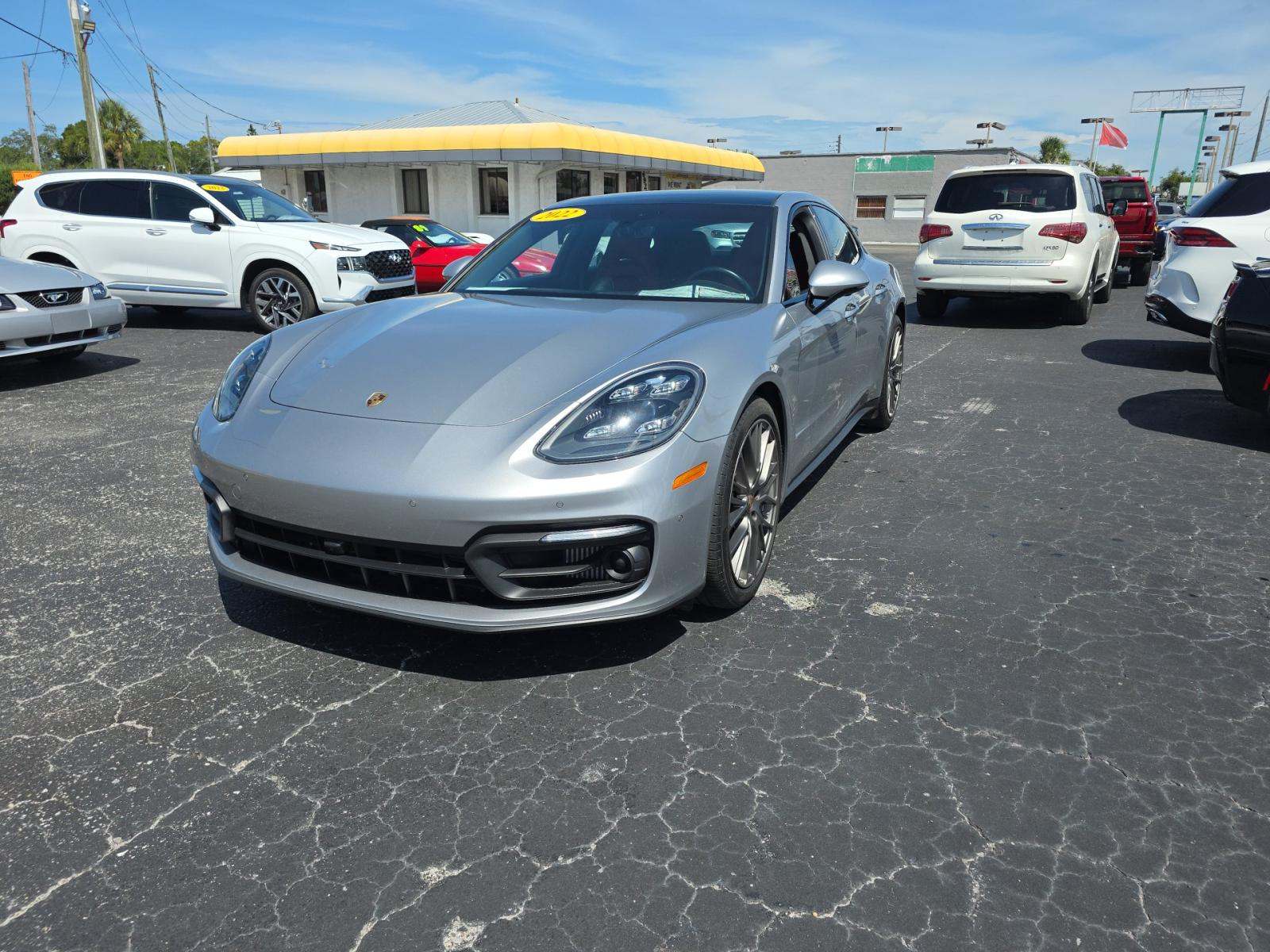 2022 Porsche Panamera Platinum Edition RWD