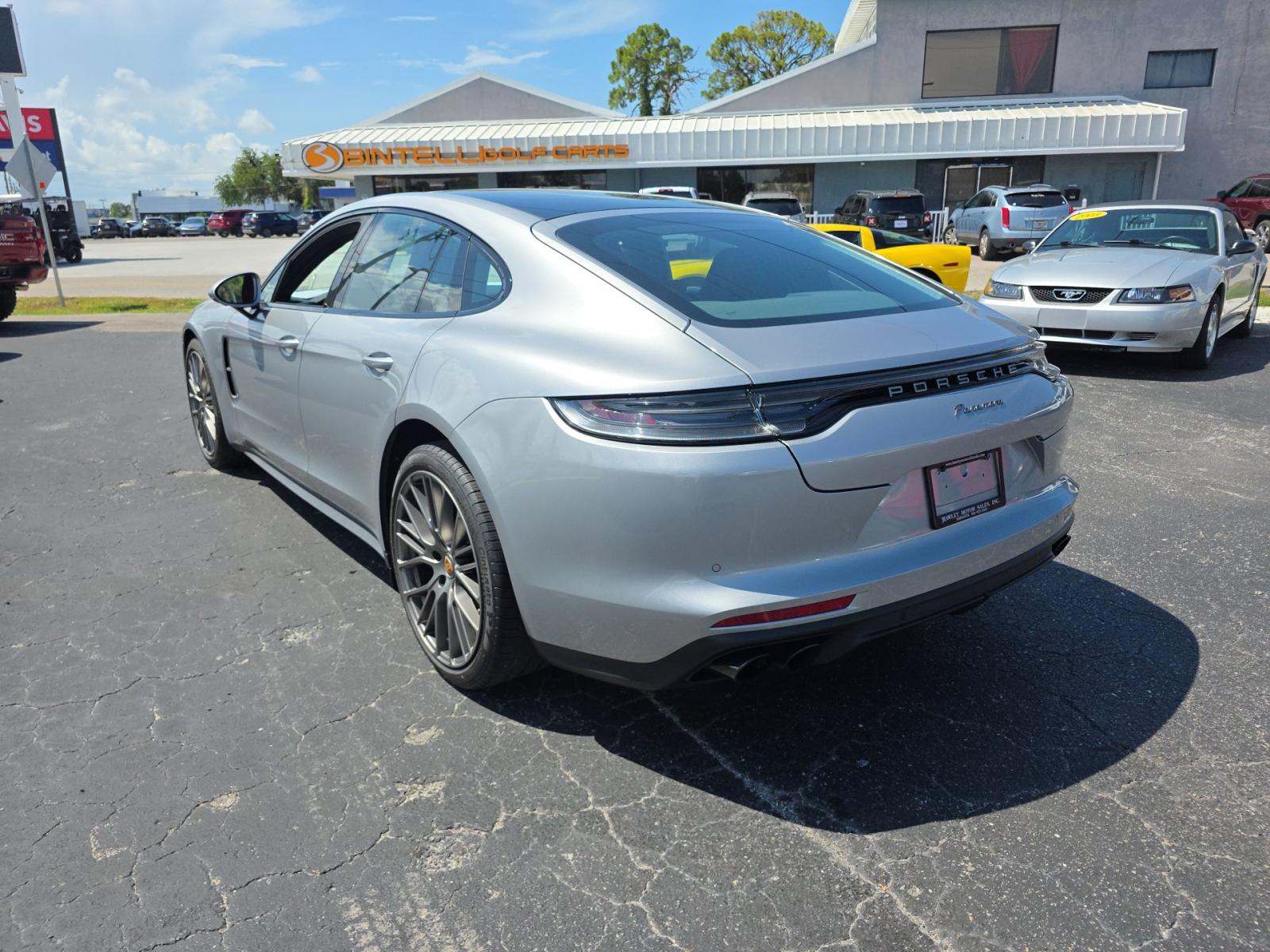 2022 Porsche Panamera Platinum Edition RWD