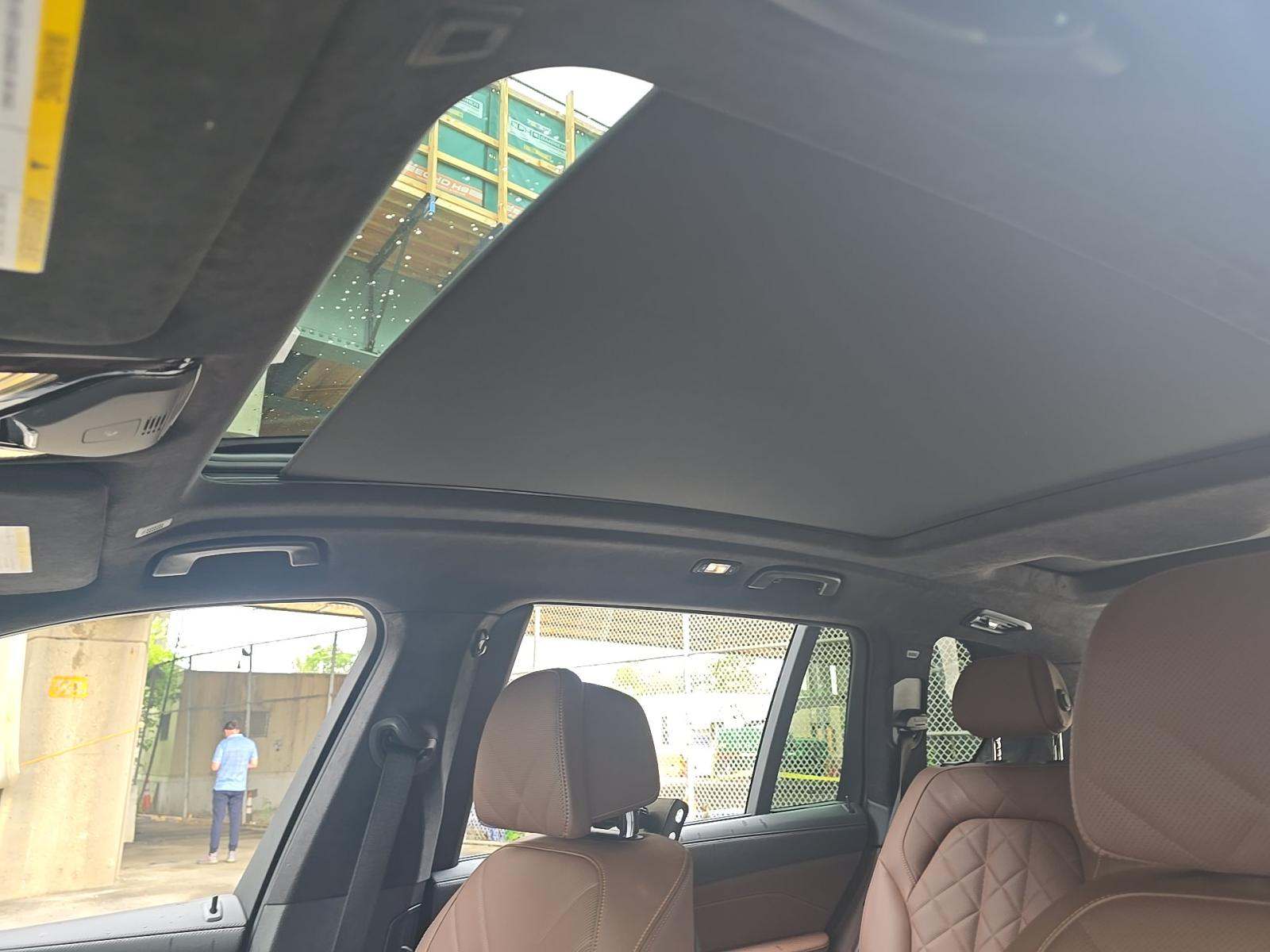 2023 BMW X7 xDrive40i AWD