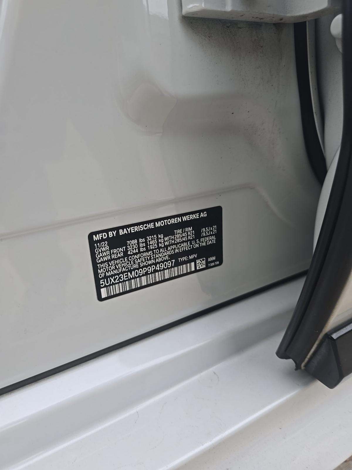 2023 BMW X7 xDrive40i AWD