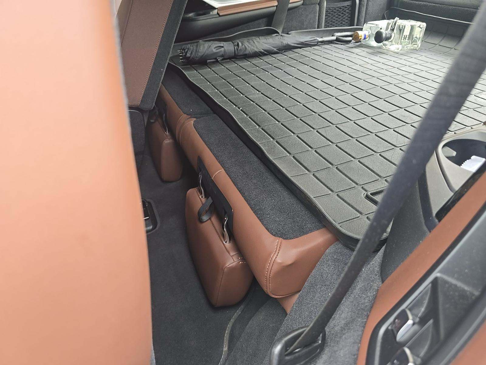 2023 BMW X7 xDrive40i AWD