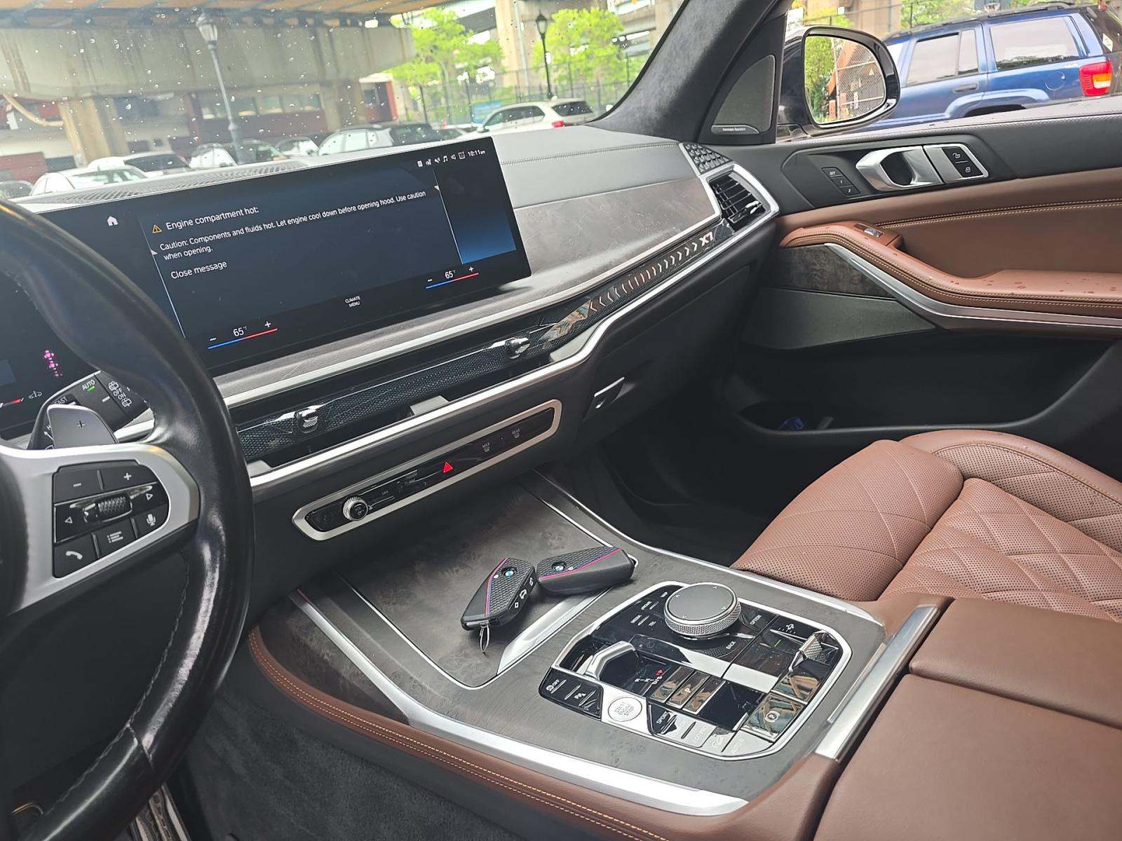 2023 BMW X7 xDrive40i AWD