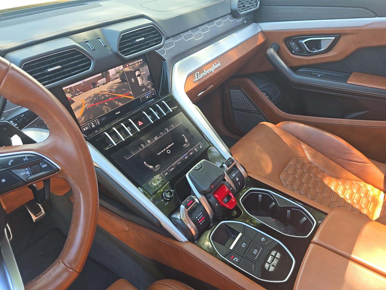2020 Lamborghini Urus Base AWD