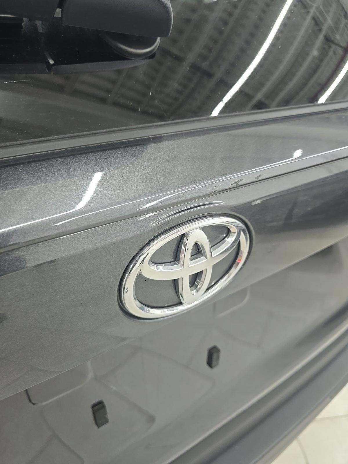 2024 Toyota RAV4 XLE AWD