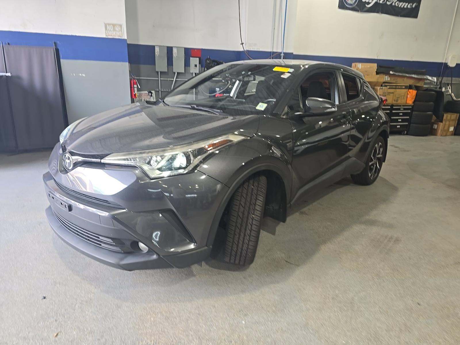 2018 Toyota C-HR XLE Premium FWD