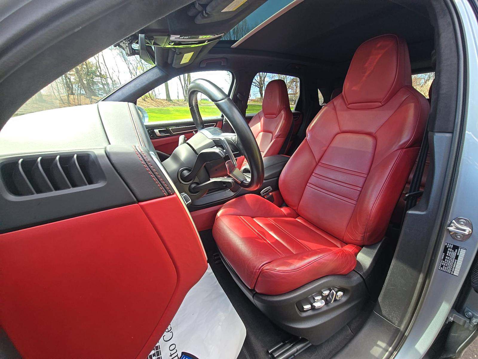 PORSCHE CAYENNE - 6