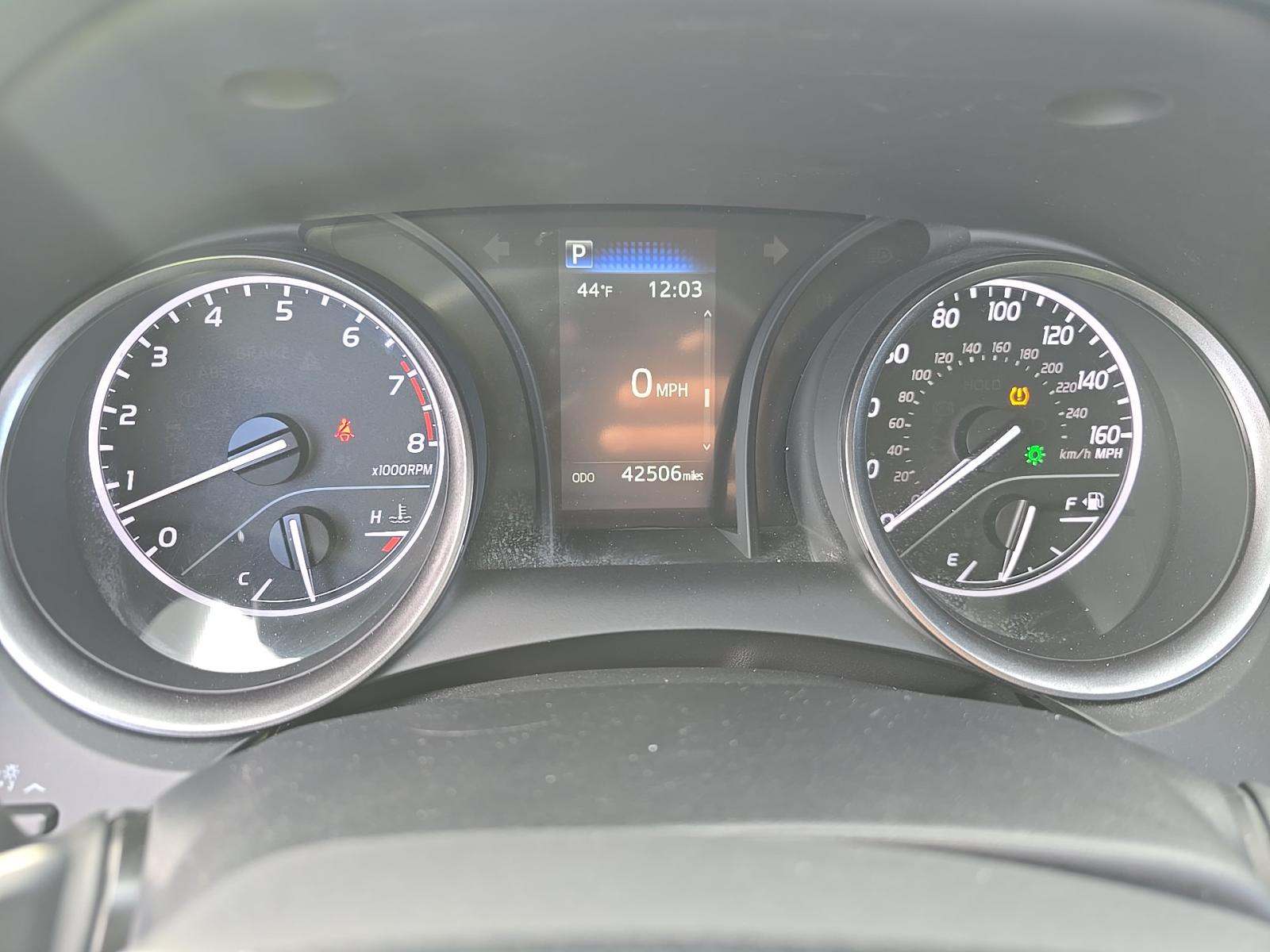 2024 Toyota Camry SE FWD