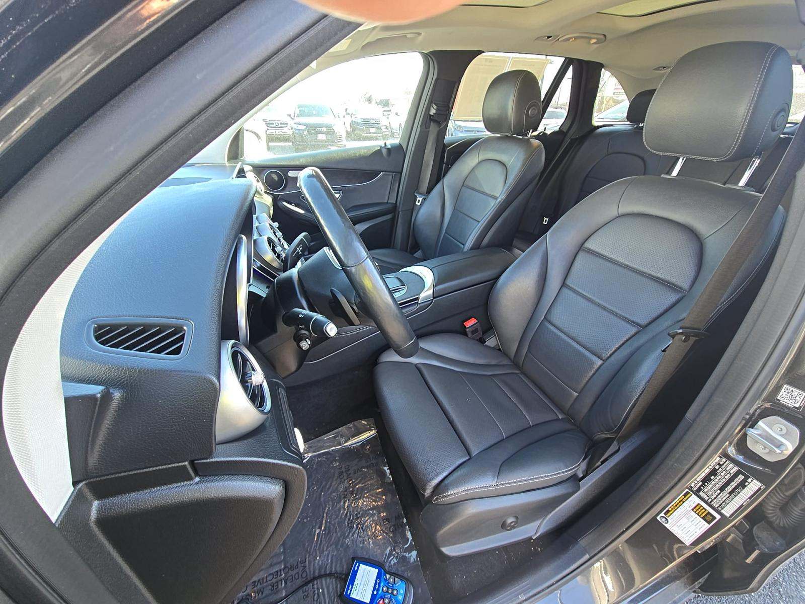 2021 Mercedes-Benz GLC GLC 300 AWD