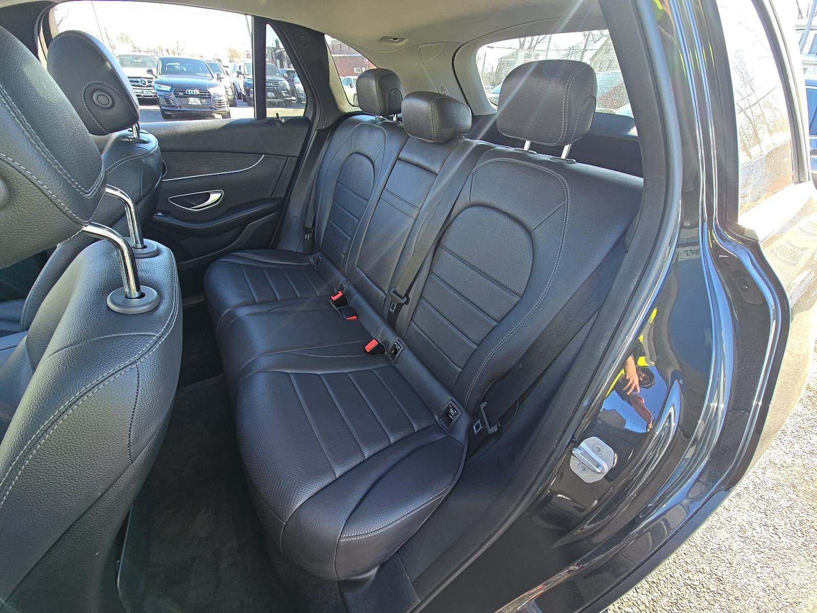 2021 Mercedes-Benz GLC GLC 300 AWD