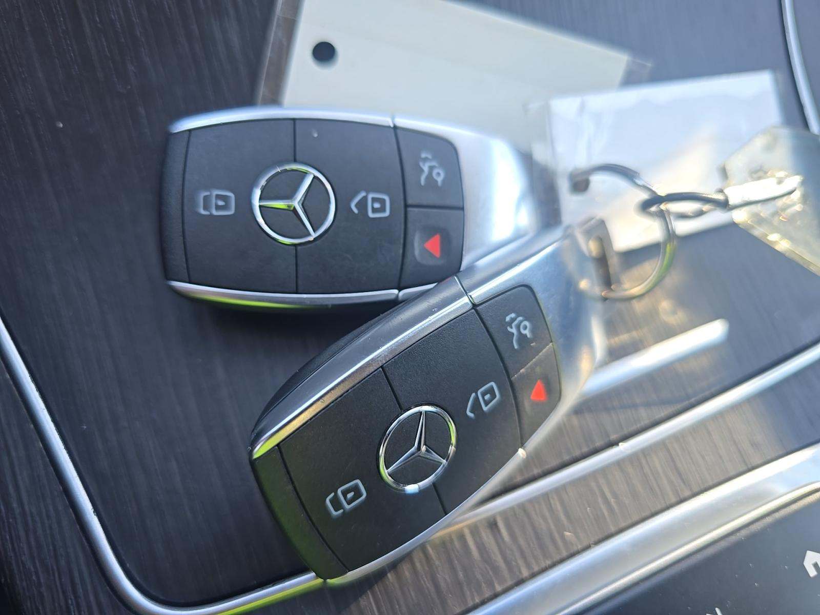 2021 Mercedes-Benz GLC GLC 300 AWD